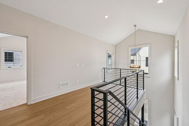 2822 Kobuk Drive, Columbus, OH 43228