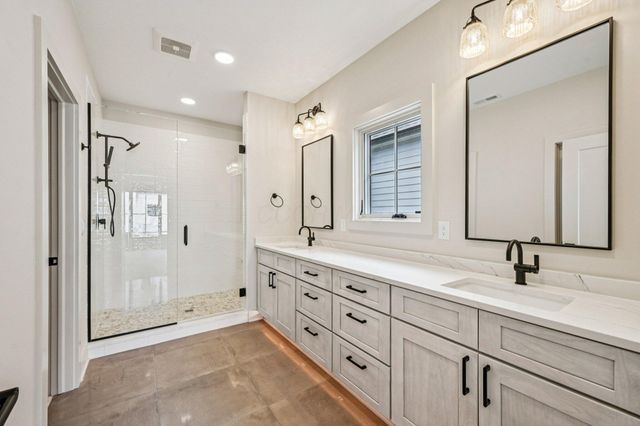 2822 Kobuk Drive, Columbus, OH 43228