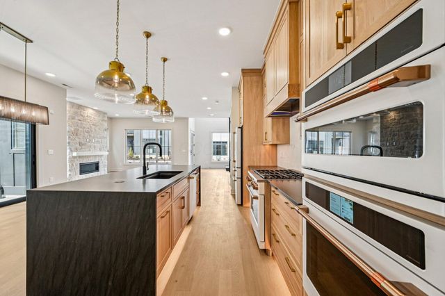 2822 Kobuk Drive, Columbus, OH 43228