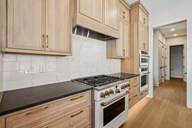 2822 Kobuk Drive, Columbus, OH 43228