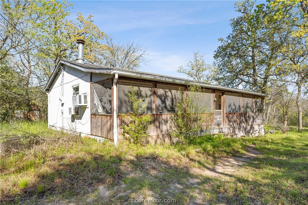 15409 Piney Oaks Lane, Iola, TX 77861 — photo 2