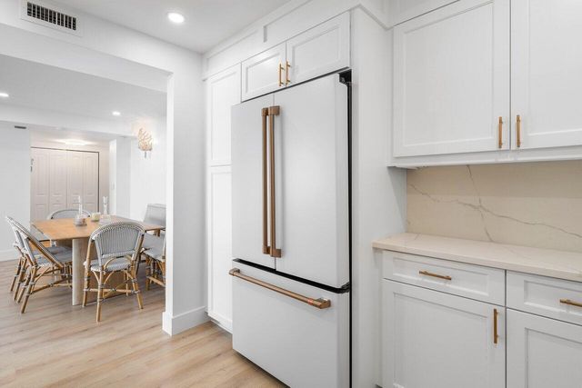 1701 S Flagler Drive 505, West Palm Beach, FL 33401