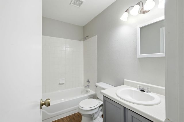 3206 Settlement DR, Round Rock, TX 78665