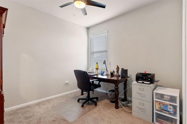 557 Twisted Oaks LN, Buda, TX 78610