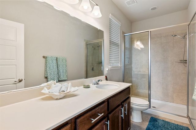 557 Twisted Oaks LN, Buda, TX 78610