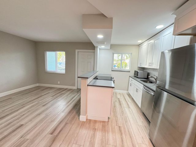 306 E Ocean Avenue Unit 106, Boynton Beach, FL 33435