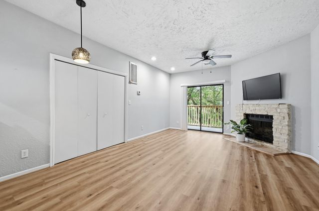 1013 Chestnut ST B1, San Marcos, TX 78666