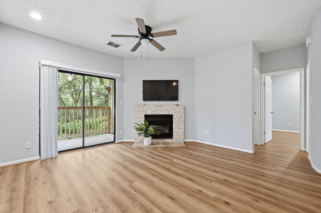 1013 Chestnut ST B1, San Marcos, TX 78666