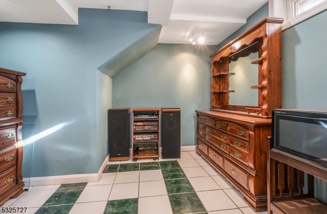 1565 W 6th Street, Piscataway Twp., NJ 08854