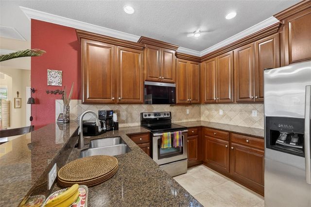 5538 SUNSET FALLS DRIVE, Apollo Beach, FL 33572