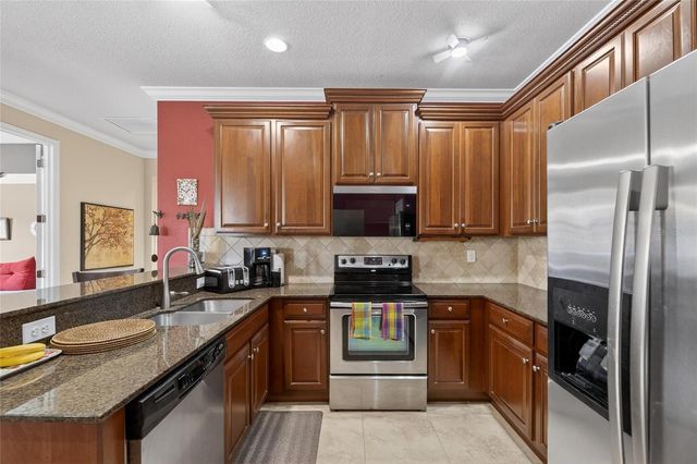 5538 SUNSET FALLS DRIVE, Apollo Beach, FL 33572