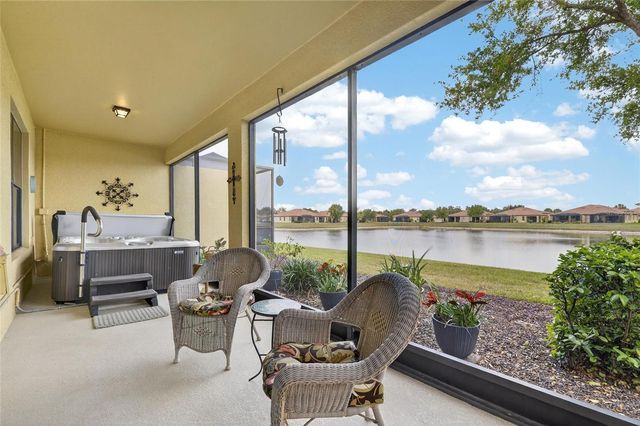 5538 SUNSET FALLS DRIVE, Apollo Beach, FL 33572