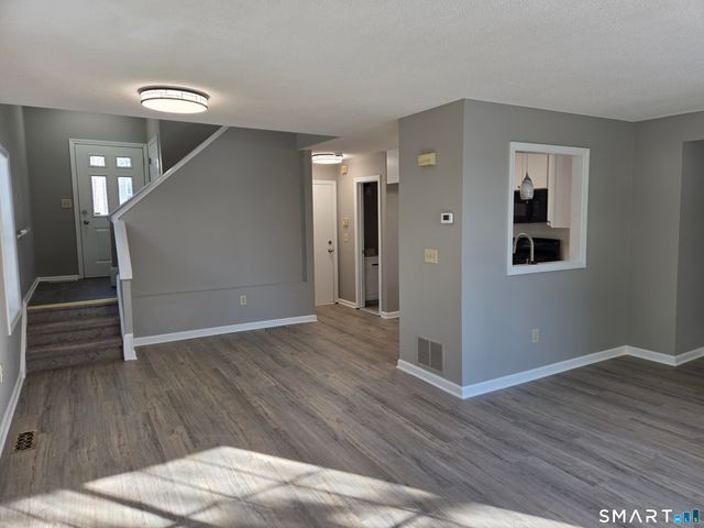 1159 Highland Avenue 34B, Waterbury, CT 06708