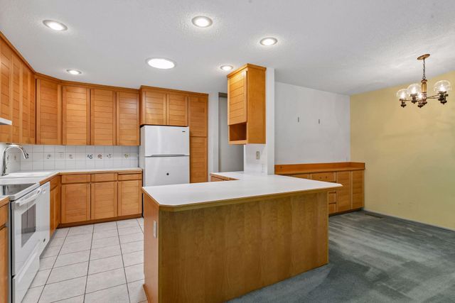 1254 Archer Lane N, Plymouth, MN 55447