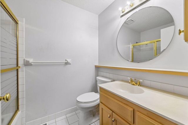 1254 Archer Lane N, Plymouth, MN 55447