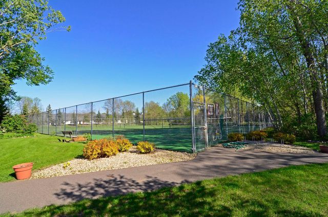 1254 Archer Lane N, Plymouth, MN 55447