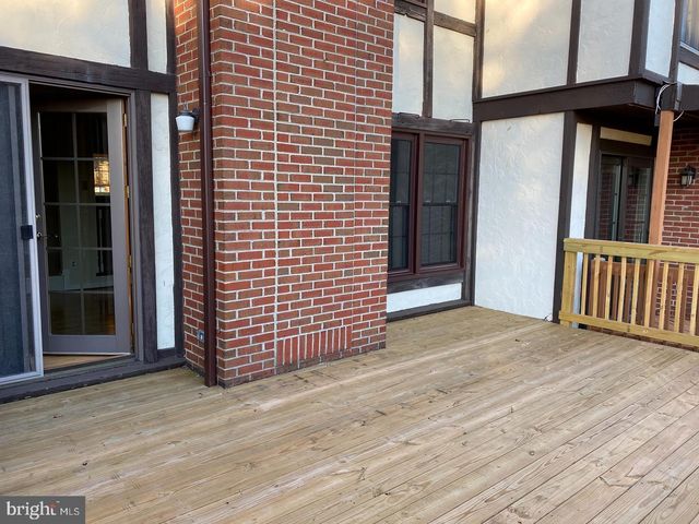 13 DICKENS SQ, Lutherville Timonium, MD 21093