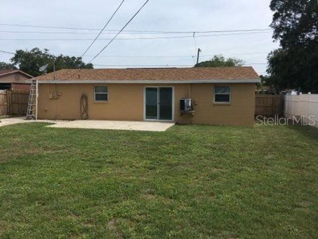 6812 82ND AVENUE N, Pinellas Park, FL 33781