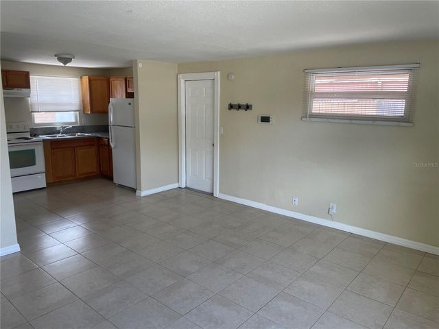 6812 82ND AVENUE N, Pinellas Park, FL 33781