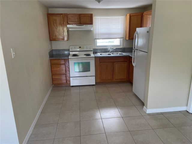 6812 82ND AVENUE N, Pinellas Park, FL 33781