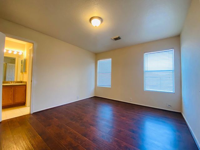 3319 Becker Glen Street, Fresno, TX 77545