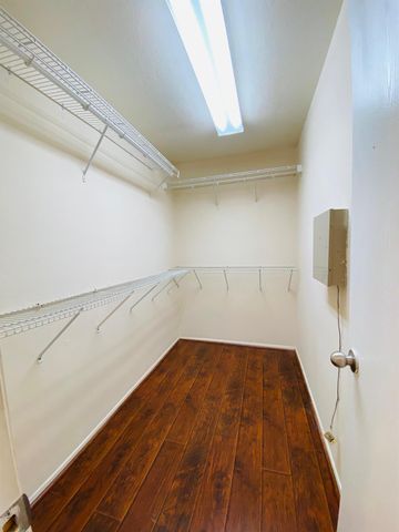 3319 Becker Glen Street, Fresno, TX 77545