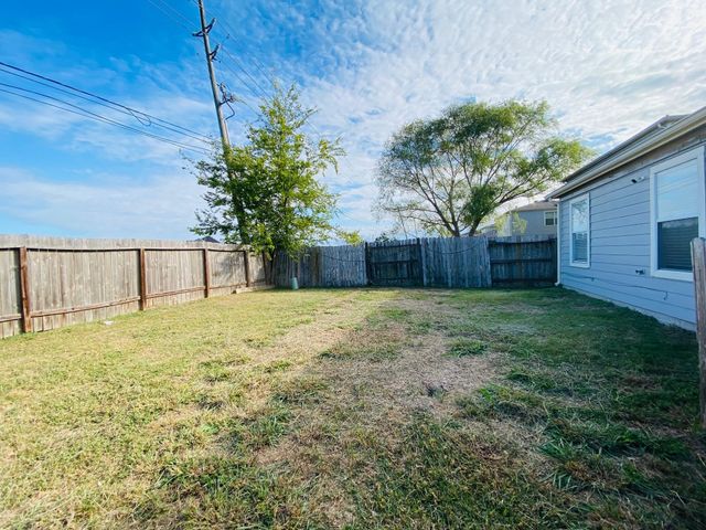3319 Becker Glen Street, Fresno, TX 77545