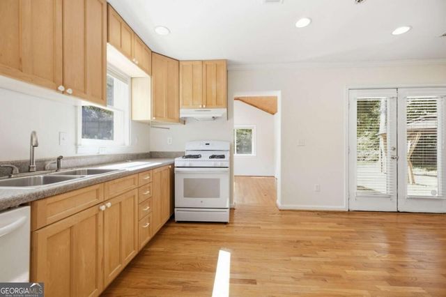 969 S Columbia Drive, Decatur, GA 30030