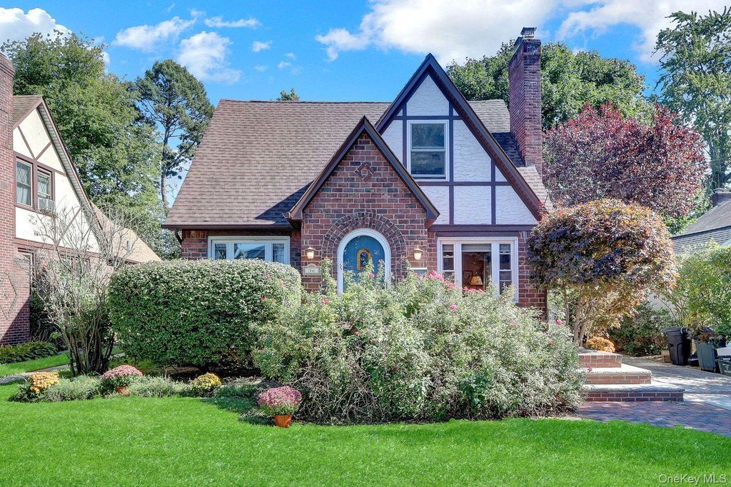 36 William Street, Malverne, NY 11565 — exterior