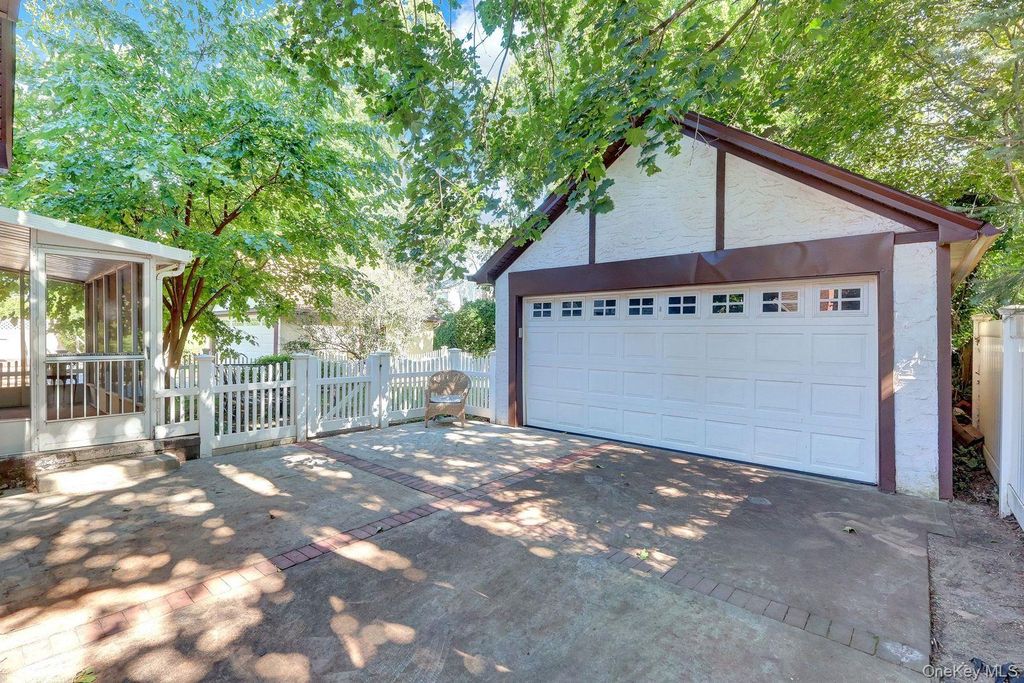 36 William Street, Malverne, NY 11565 — photo 5