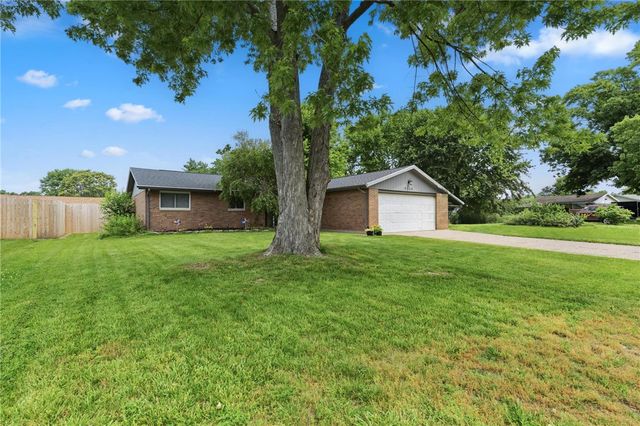8136 Gibson Avenue, Fairborn, OH 45324