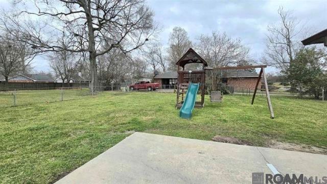 5333 Port Hudson Dr, Baton Rouge, LA 70817
