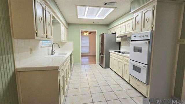 5333 Port Hudson Dr, Baton Rouge, LA 70817