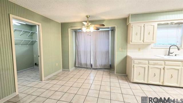 5333 Port Hudson Dr, Baton Rouge, LA 70817