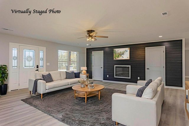 388 Edgewater Avenue, Dayton, TN 37321