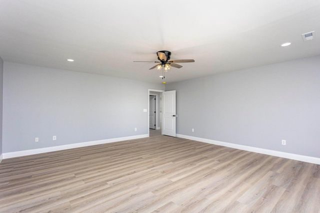 388 Edgewater Avenue, Dayton, TN 37321