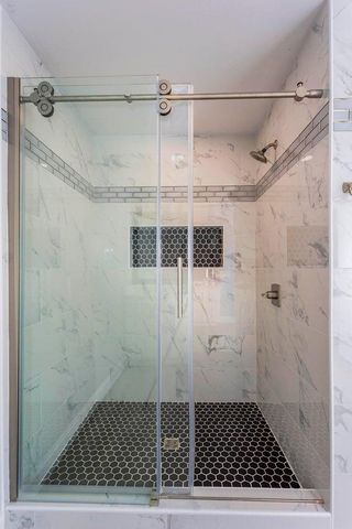 388 Edgewater Avenue, Dayton, TN 37321