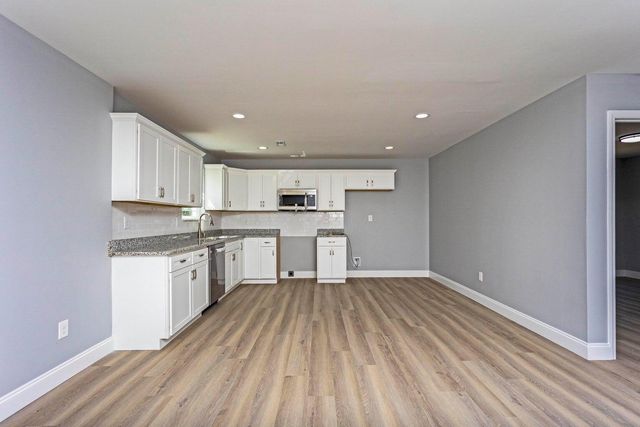 388 Edgewater Avenue, Dayton, TN 37321