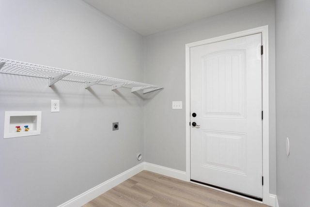 388 Edgewater Avenue, Dayton, TN 37321