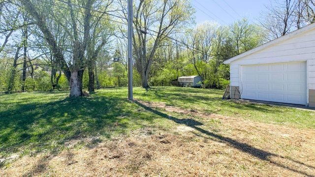 388 Edgewater Avenue, Dayton, TN 37321