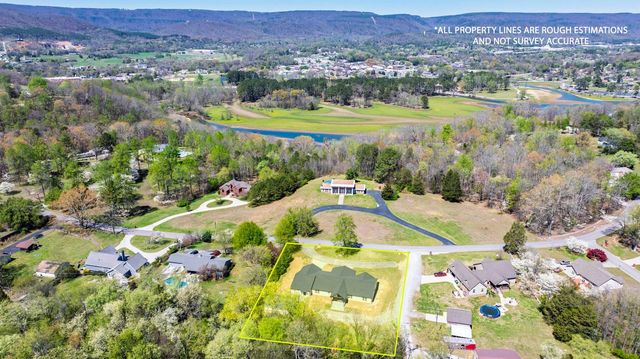 388 Edgewater Avenue, Dayton, TN 37321