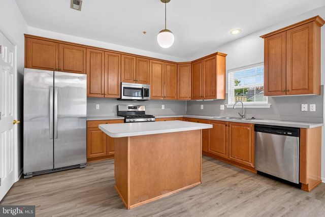 102 ASHLEY WAY, Plymouth Meeting, PA 19462