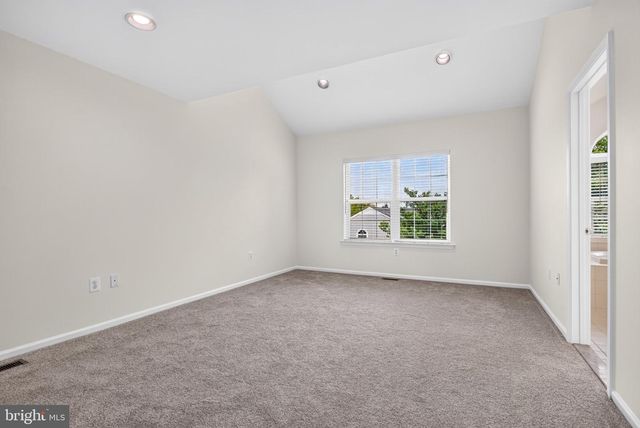 102 ASHLEY WAY, Plymouth Meeting, PA 19462