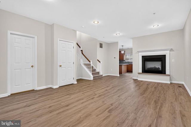 102 ASHLEY WAY, Plymouth Meeting, PA 19462