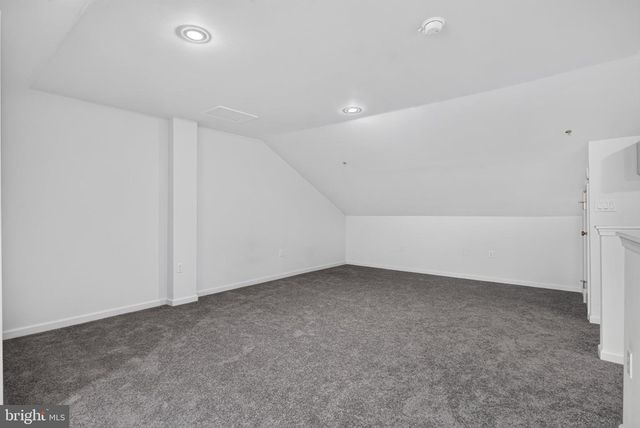 102 ASHLEY WAY, Plymouth Meeting, PA 19462