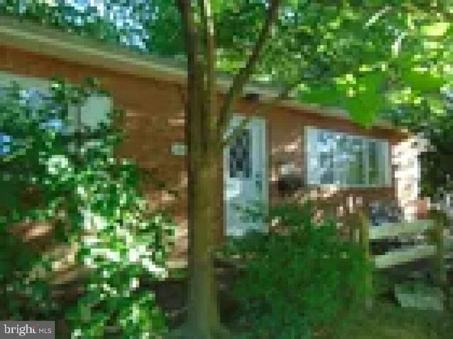 4846 LONDONDERRY RD, Harrisburg, PA 17109