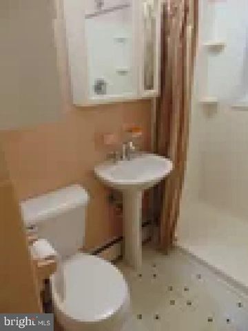 4846 LONDONDERRY RD, Harrisburg, PA 17109