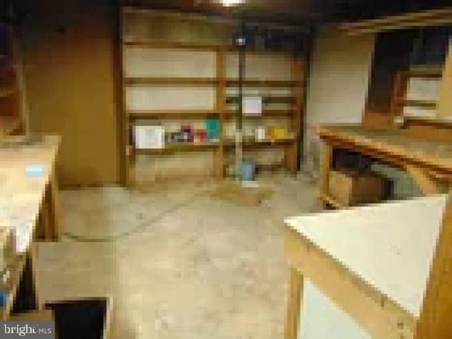 4846 LONDONDERRY RD, Harrisburg, PA 17109