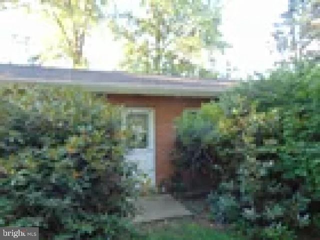 4846 LONDONDERRY RD, Harrisburg, PA 17109