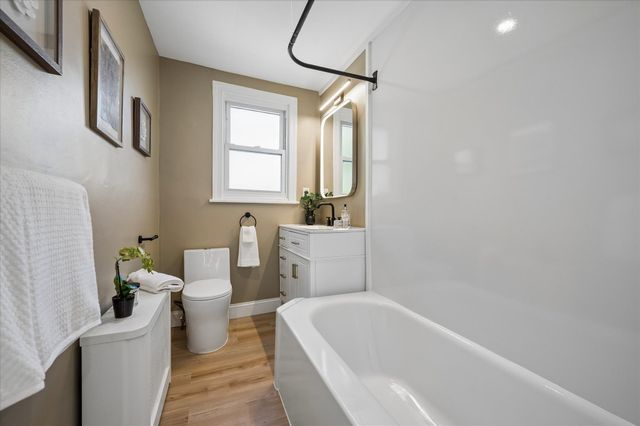 801 ARDMORE AVE, Ardmore, PA 19003